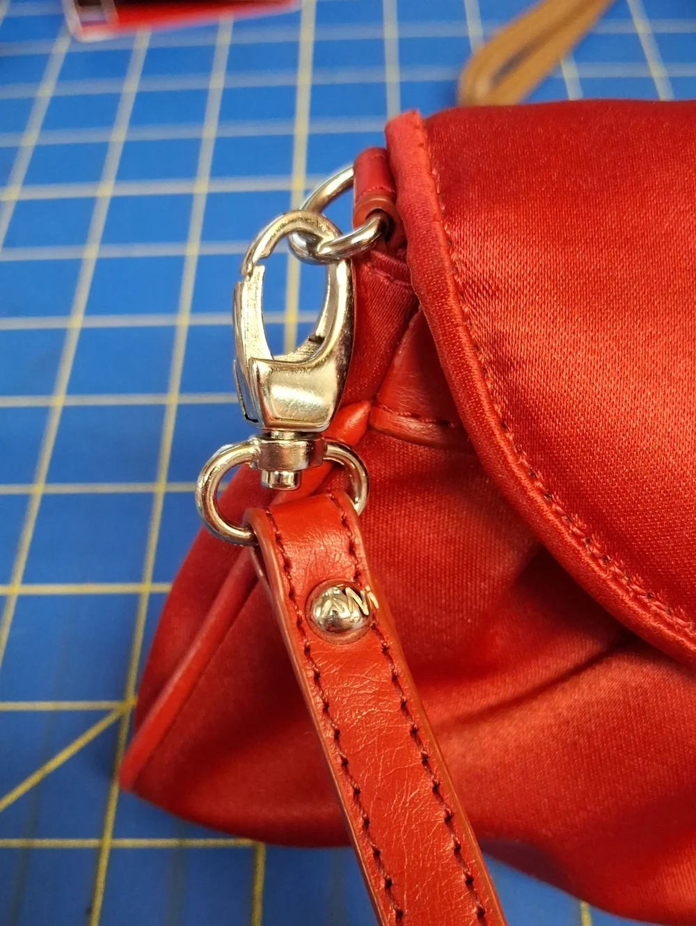 New York & Co. Red Satin Wristlet Clutch 12.5x5.5x1.25 Preloved